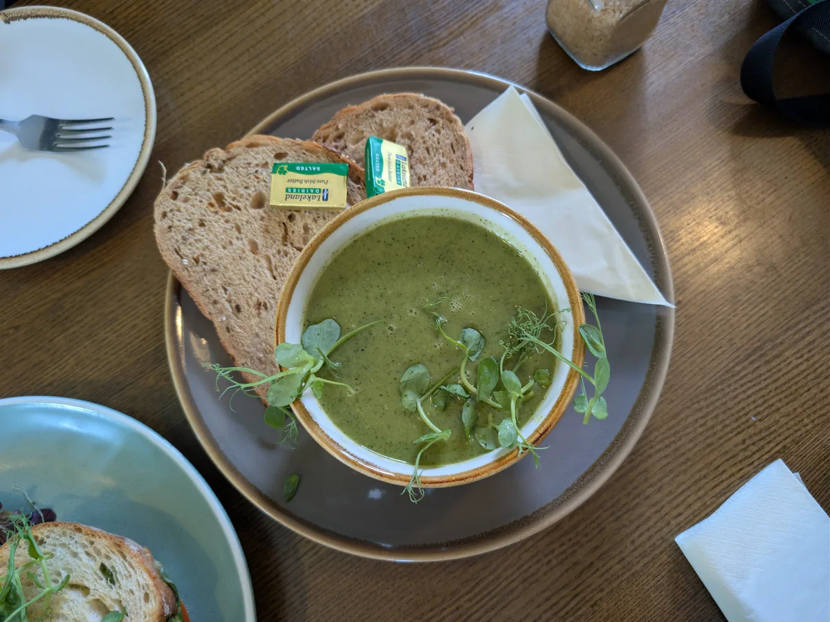 Courgettesoep met kokos