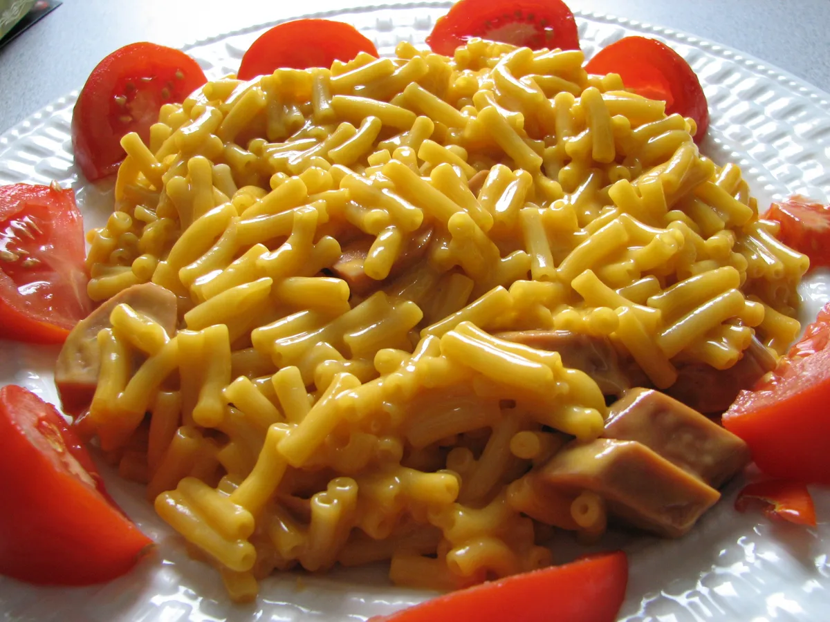 Macaroni met ham en kaas